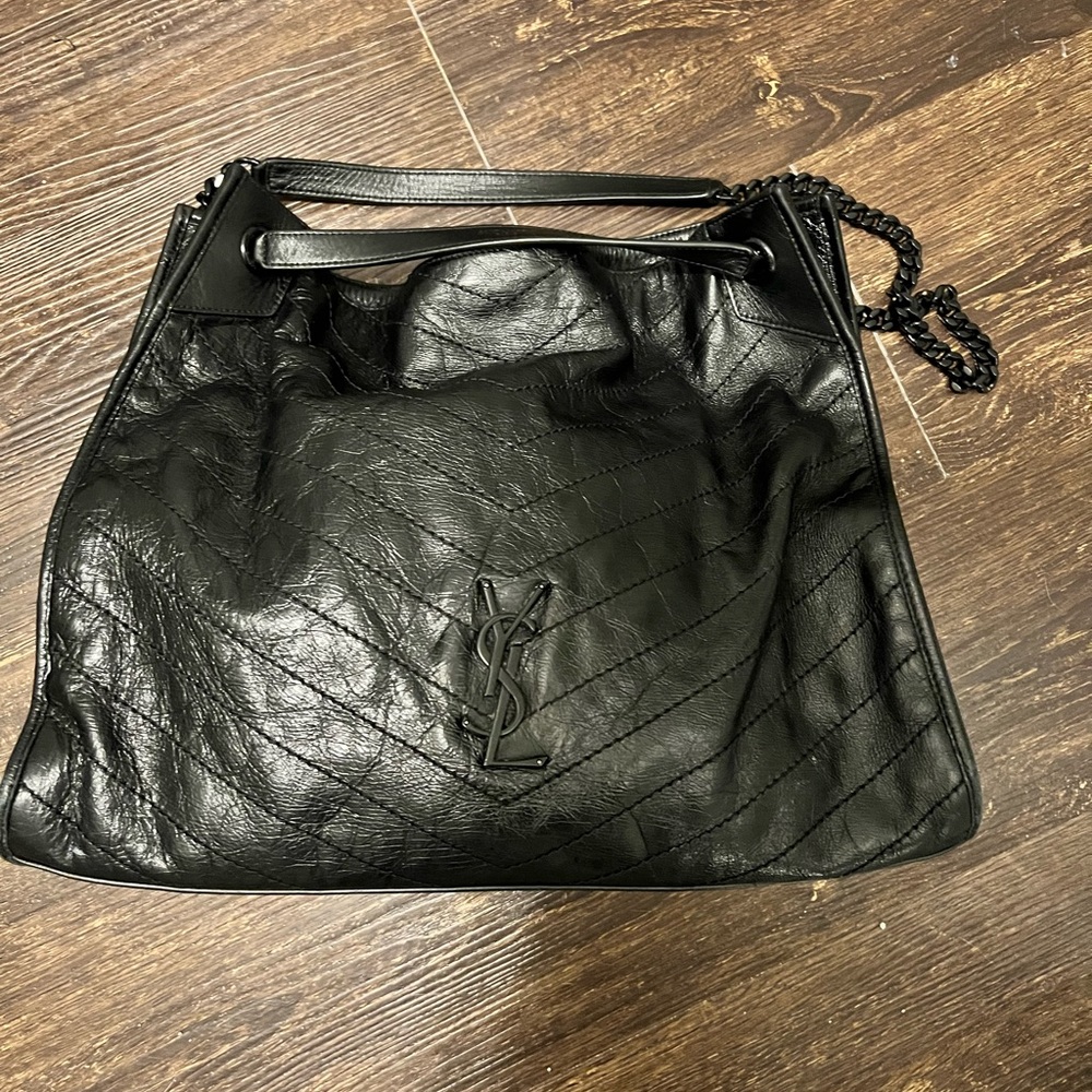 Ysl large niki crinkle calf